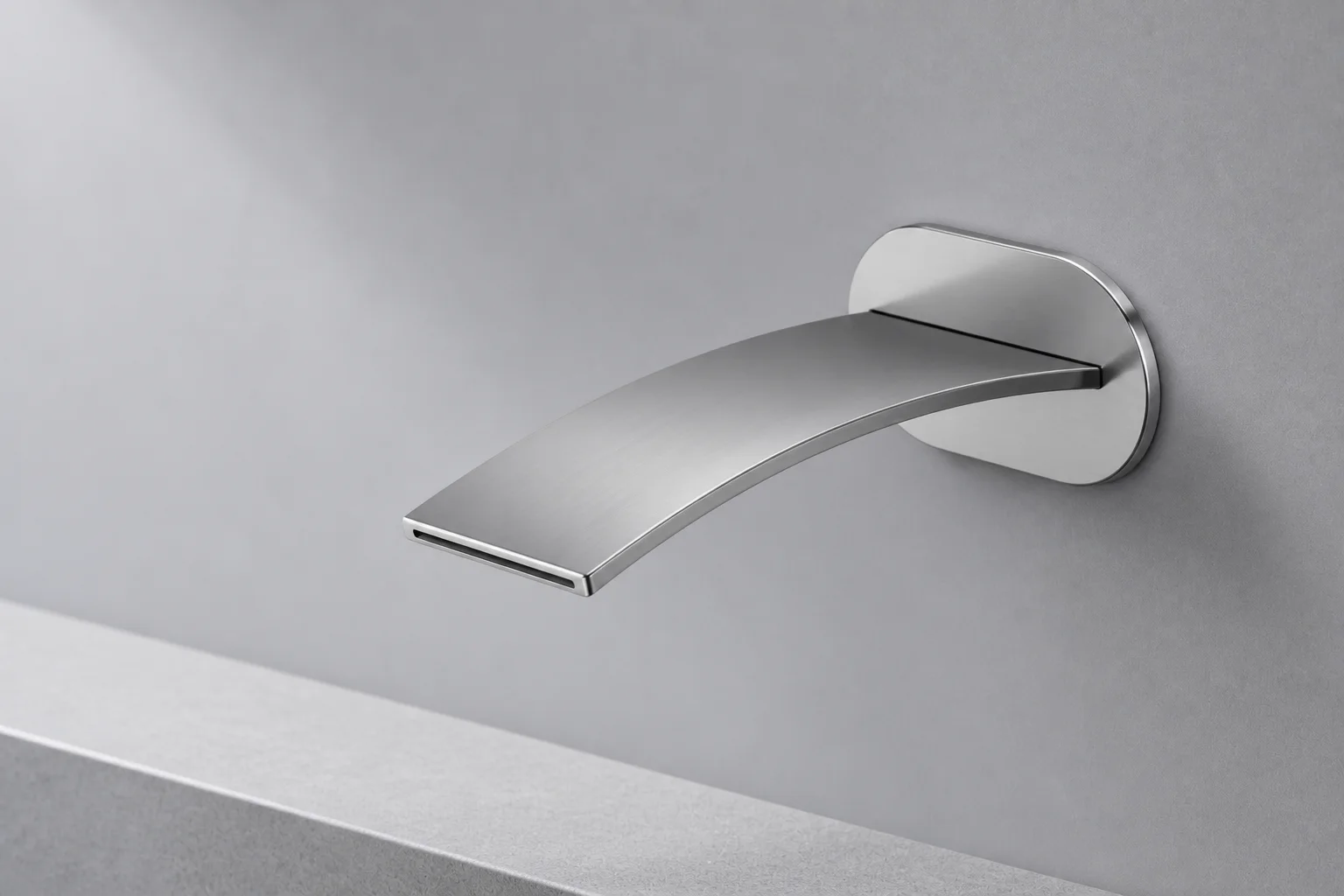 玄弧瀑布浴缸出水器产品图 / Waterfall Bath Spout by Zhengda.