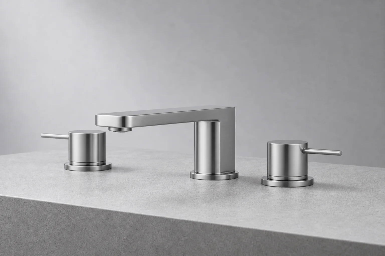 澄境三孔台面面盆龙头产品图 / Three-hole Deck Mixer by Zhengda.
